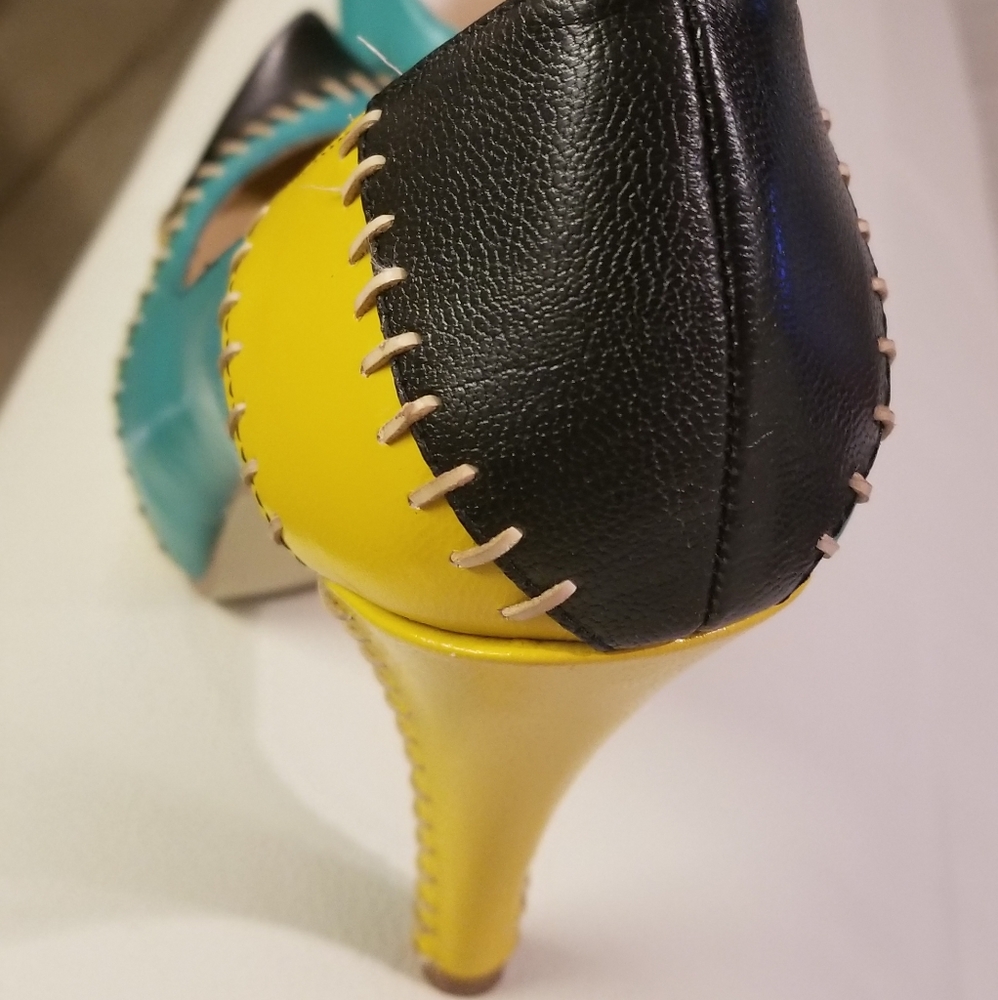 Chinese Laundry Patchwork Pump Sz 7 - image 4